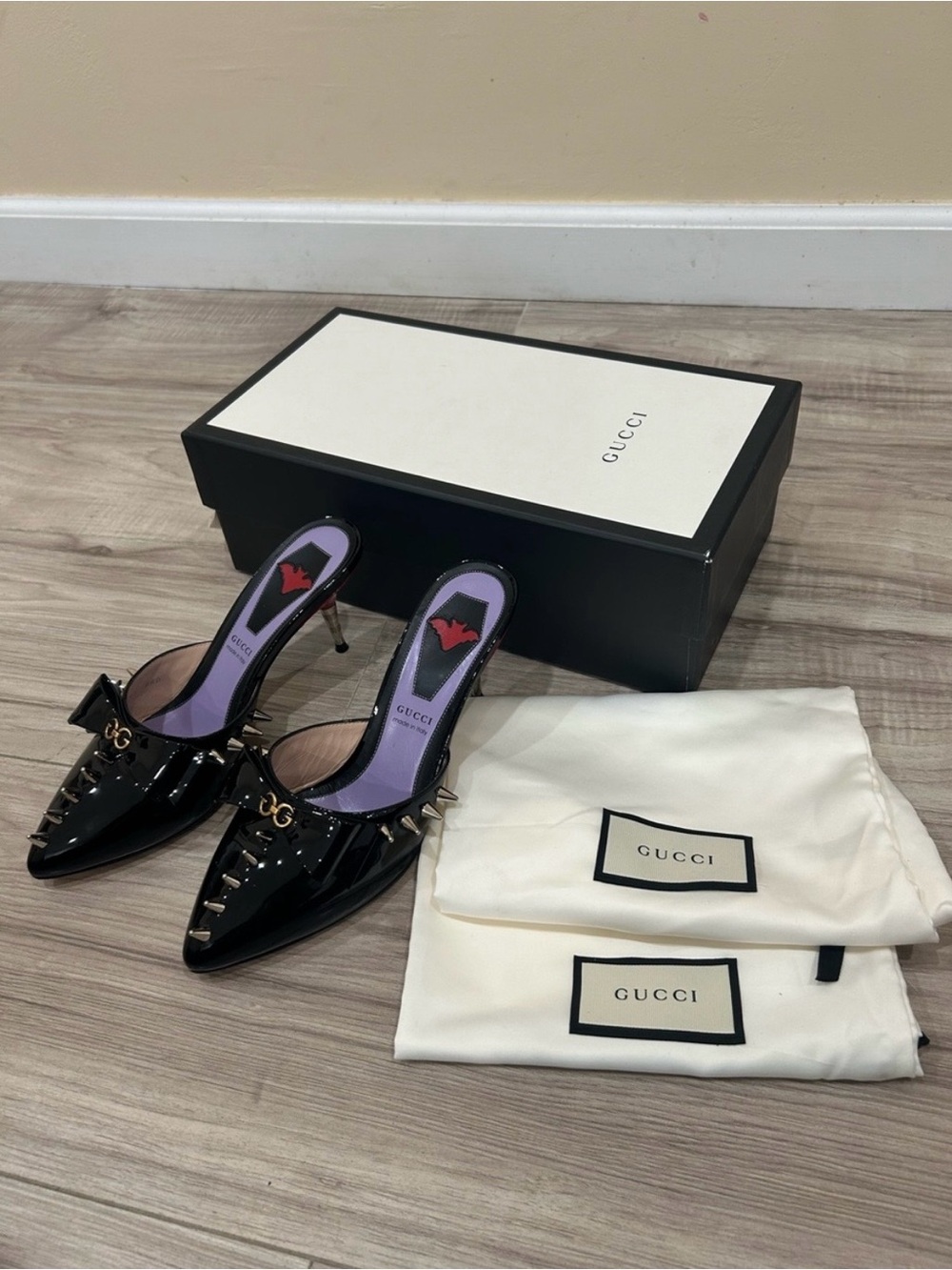 Final Sale Gucci Black Patent Leather Pointed Studded Heeled Mules